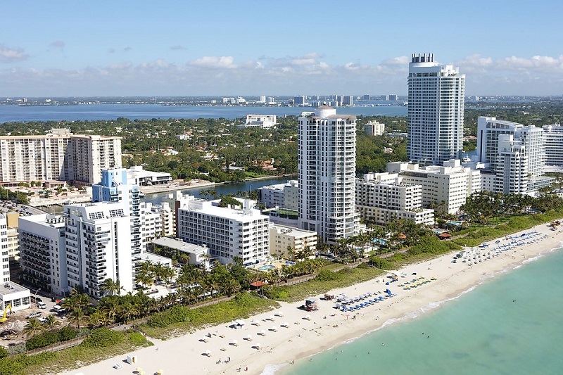 Los precios de inmuebles en Miami lideran el alza en EE. UU.