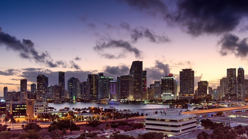 Los 4 mejores condominios en Downtown Miami para generar ingresos con Airbnb